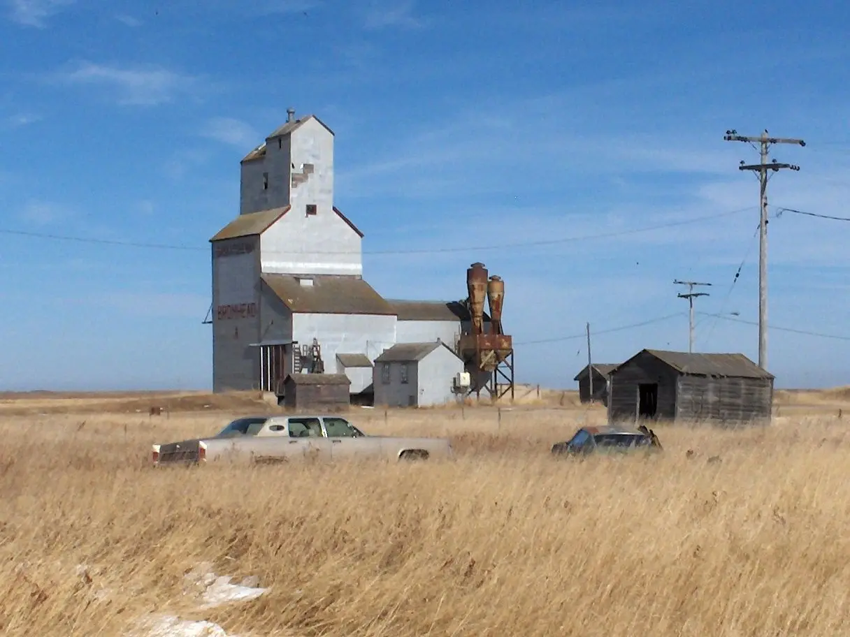 Bromhead grain elevator, 2012